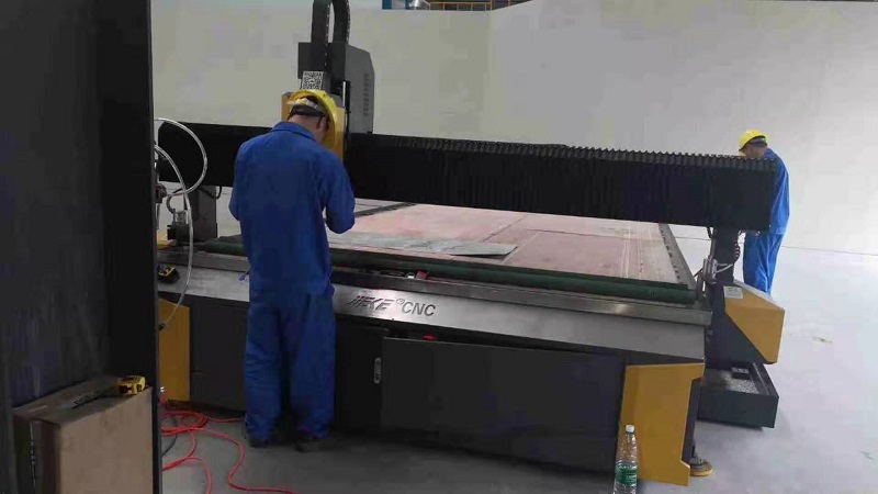 铝单板雕刻机切削液的选择及使用注意事项