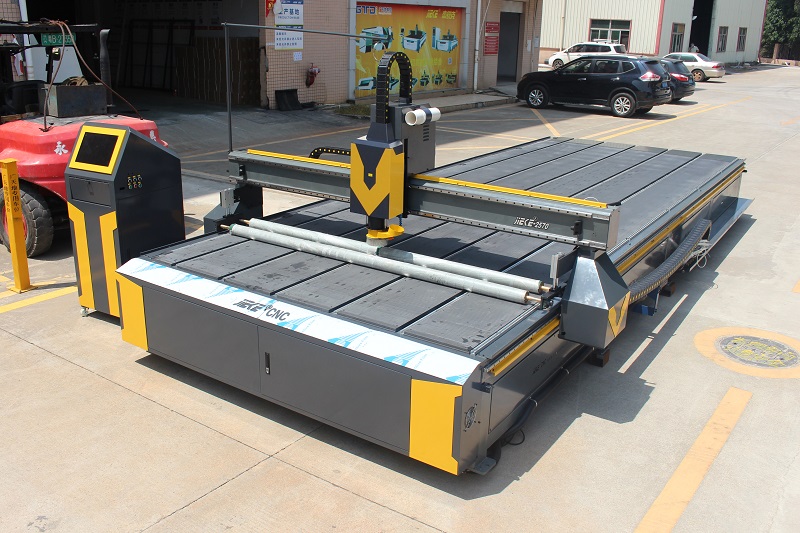 铝板雕刻机正确操作步骤