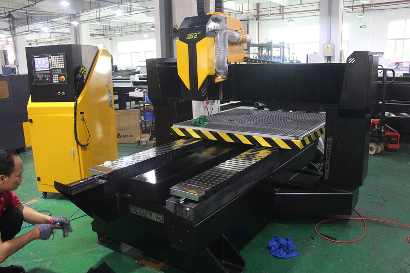 杰克铝板雕刻机 销售结束乐鱼leyu的服务才刚开始